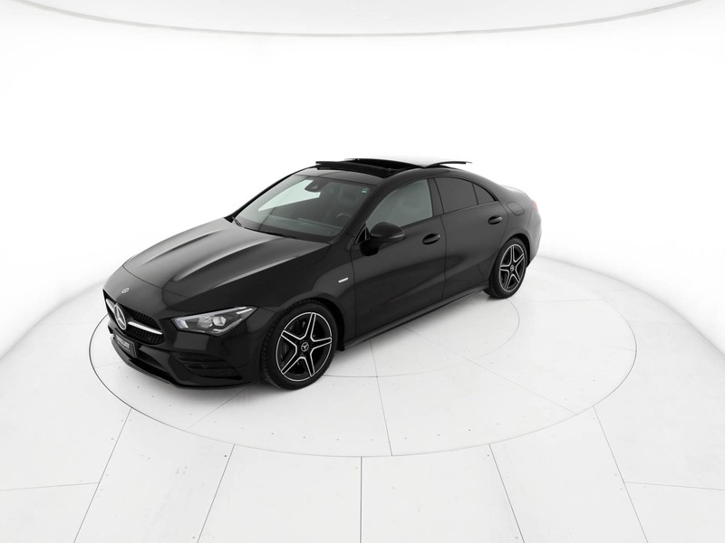 Mercedes CLA Coupè coupe 200 d premium auto diesel nero