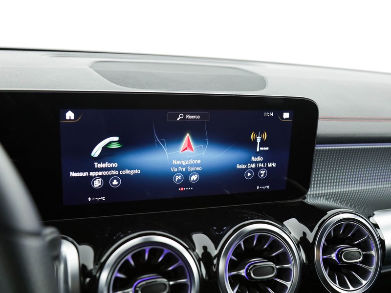 Mercedes EQB 250 sport plus elettrica grigio