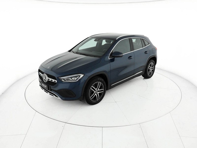 Mercedes GLA 200 d sport plus auto