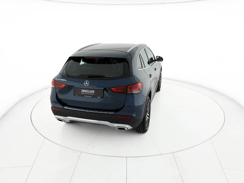 Mercedes GLA 200 d sport plus auto