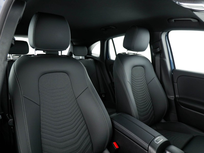 Mercedes GLA 200 d sport plus auto