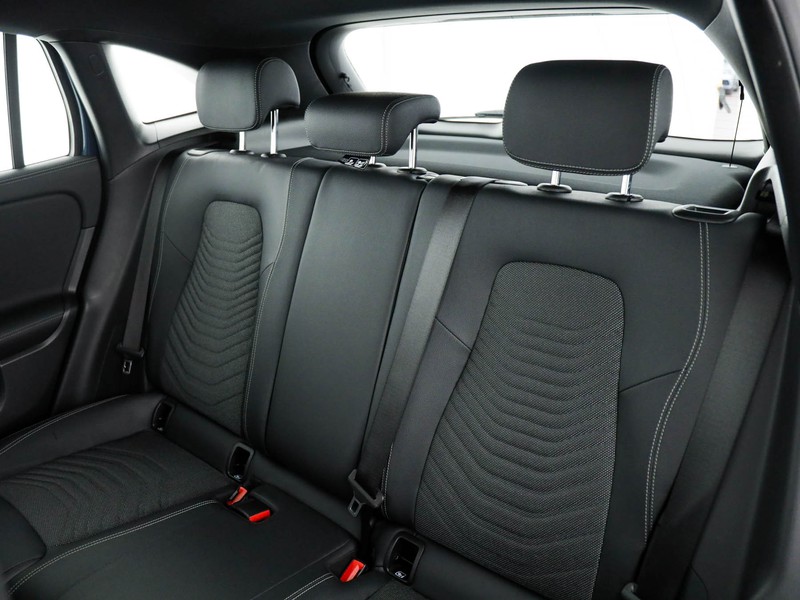 Mercedes GLA 200 d sport plus auto