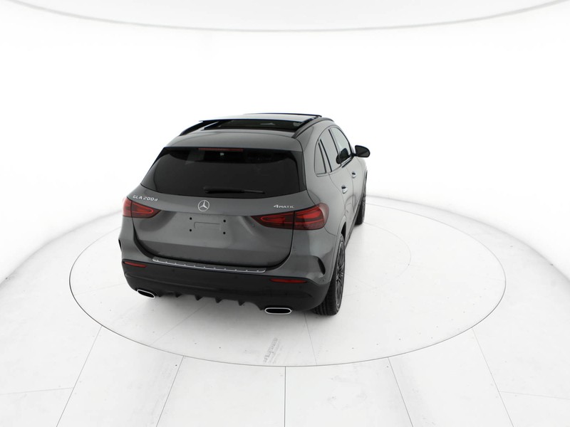 Mercedes GLA 200 d amg line advanced plus 4matic auto