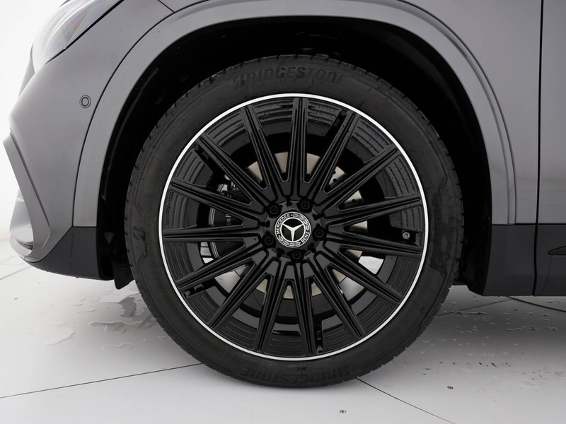Mercedes GLA 200 d amg line advanced plus 4matic auto