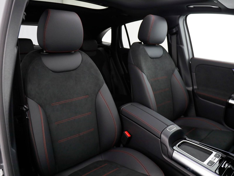 Mercedes GLA 200 d amg line advanced plus 4matic auto
