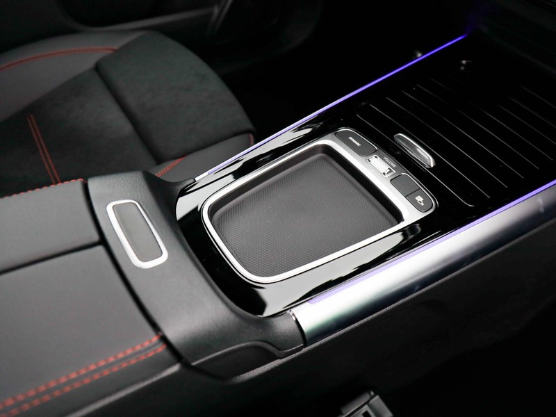 Mercedes GLA 200 d amg line advanced plus 4matic auto