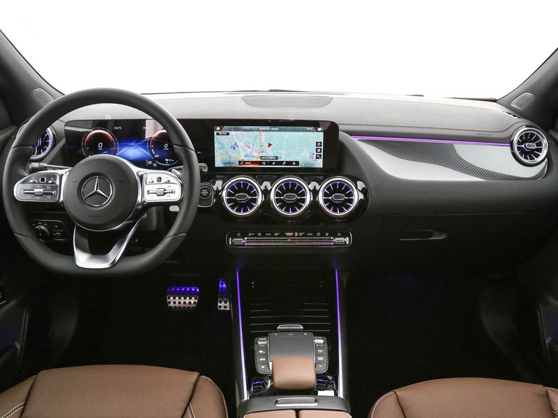 Mercedes GLA 200 d premium auto