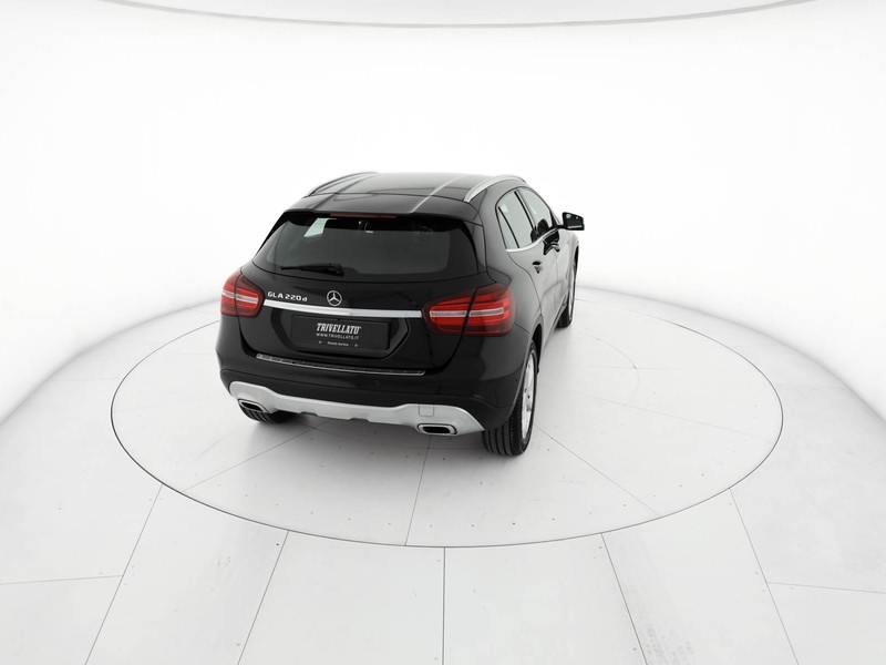 Mercedes GLA 200 d sport auto