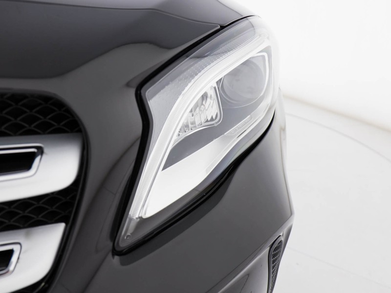 Mercedes GLA 200 d sport auto
