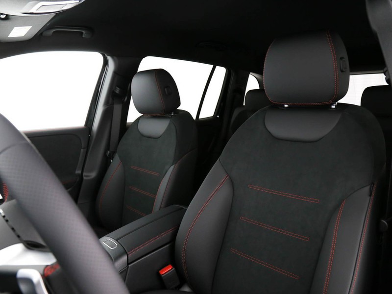 Mercedes GLB 200 d amg line advanced plus 4matic auto