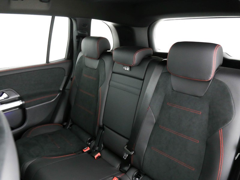 Mercedes GLB 200 d amg line advanced plus 4matic auto