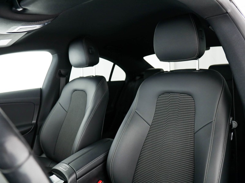 Mercedes CLA Coupè coupe 180 d sport auto