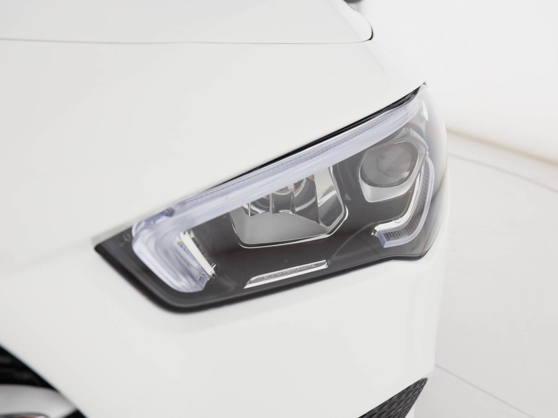 Mercedes CLA Coupè coupe 180 sport auto benzina bianco