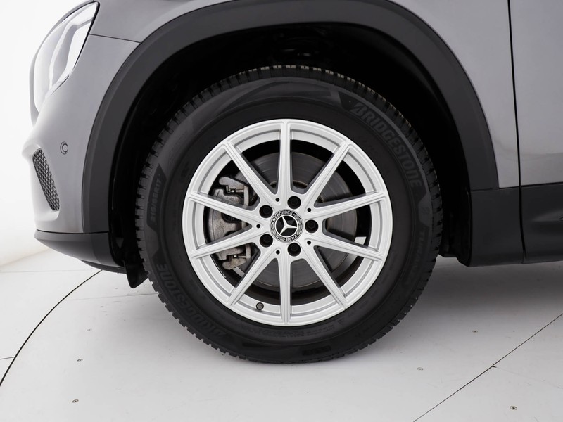 Mercedes GLB 200 d executive auto diesel argento