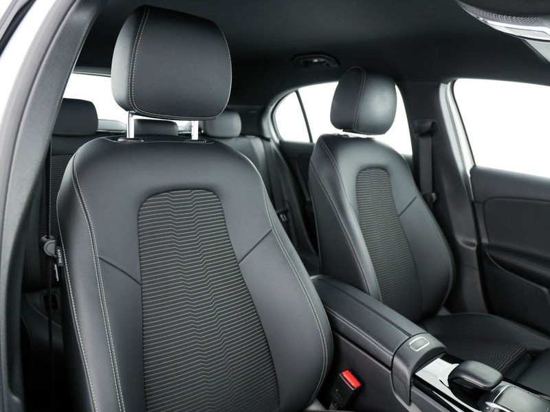 Mercedes Classe A 180 d sport auto diesel argento