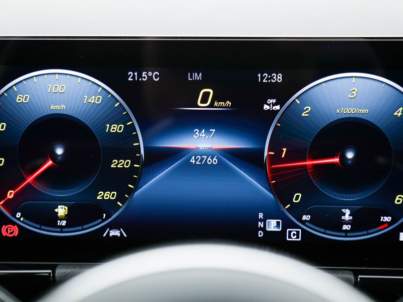 Mercedes GLA 180 d premium auto diesel blu/azzurro