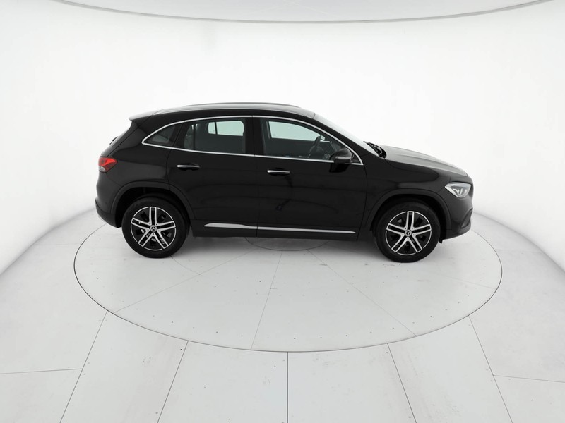 Mercedes GLA 200 d sport plus 4matic auto diesel nero