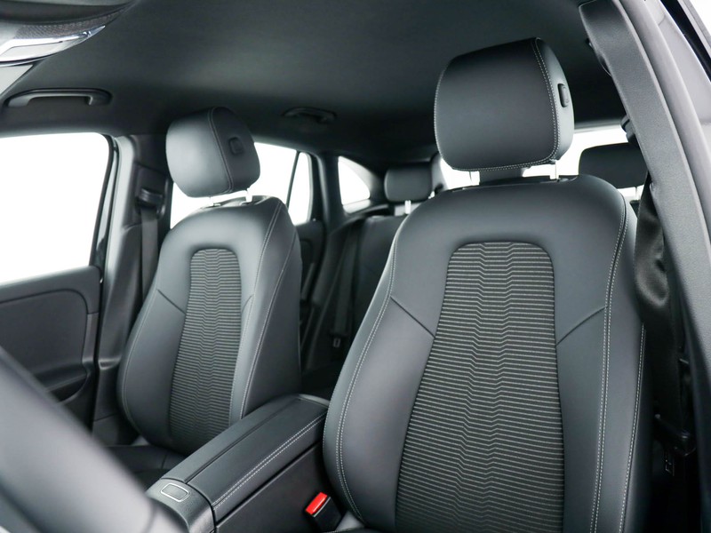 Mercedes GLA 200 d sport plus 4matic auto diesel nero
