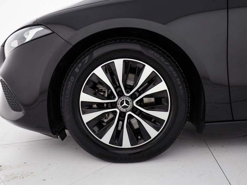 Mercedes Classe A 180 d executive auto diesel nero