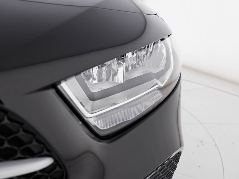 Mercedes Classe A 180 d executive auto diesel nero