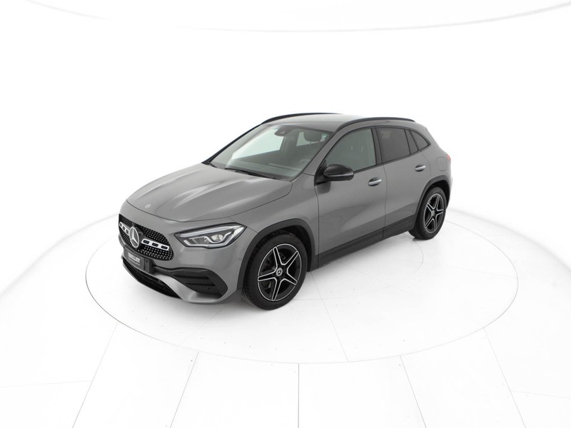 Mercedes GLA 200 d premium auto diesel argento