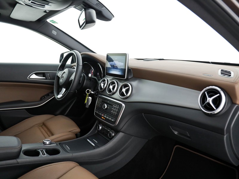 Mercedes GLA 200 d (cdi) sport 4matic auto diesel marrone