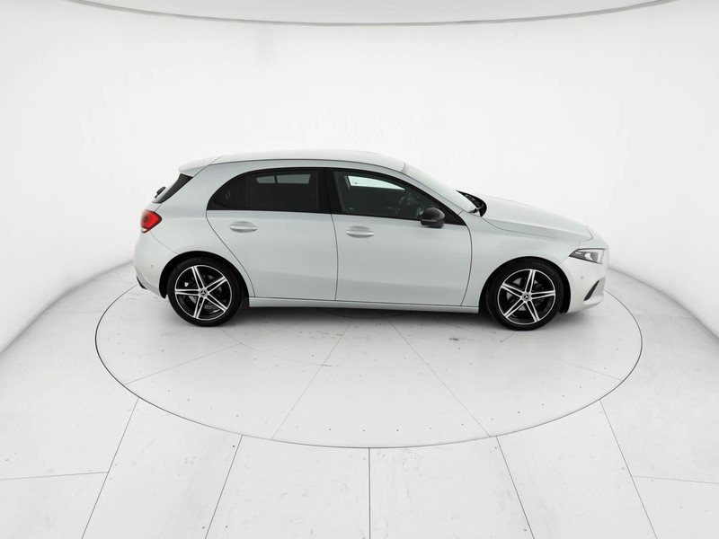 Mercedes Classe A 180 d sport night edition auto diesel argento