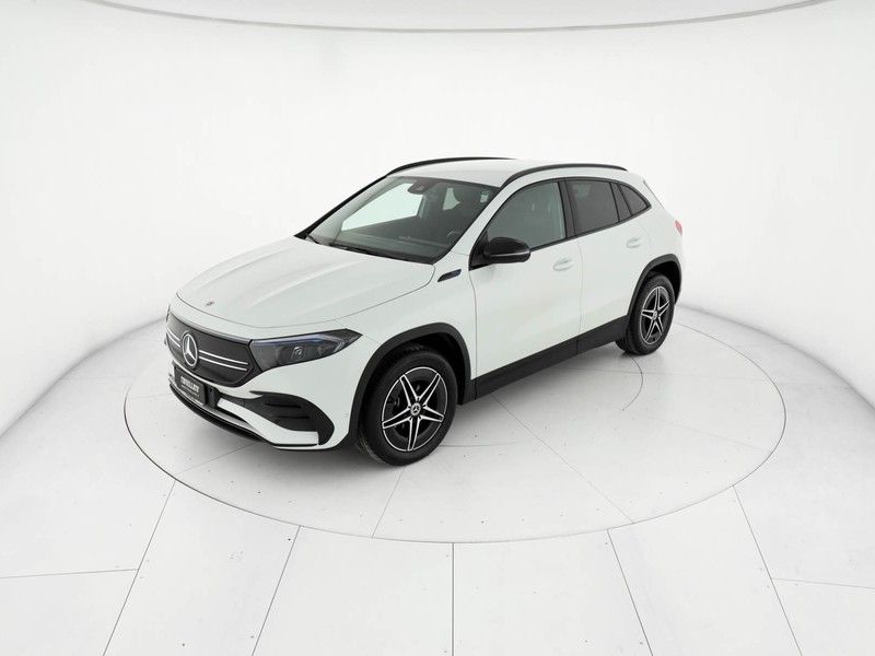 Mercedes EQA 250 premium elettrica bianco