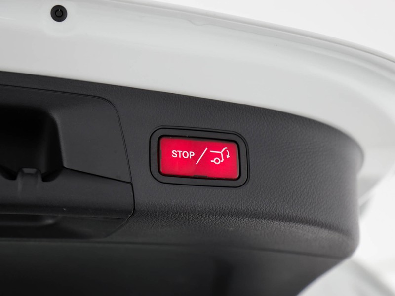Mercedes EQA 250 premium elettrica bianco