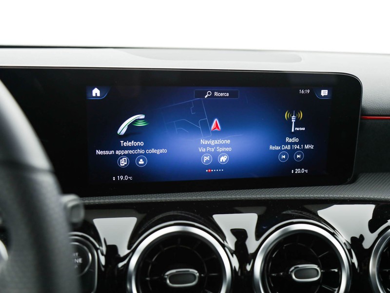 Mercedes Classe A 250 e phev (eq-power) premium auto ibrido bianco