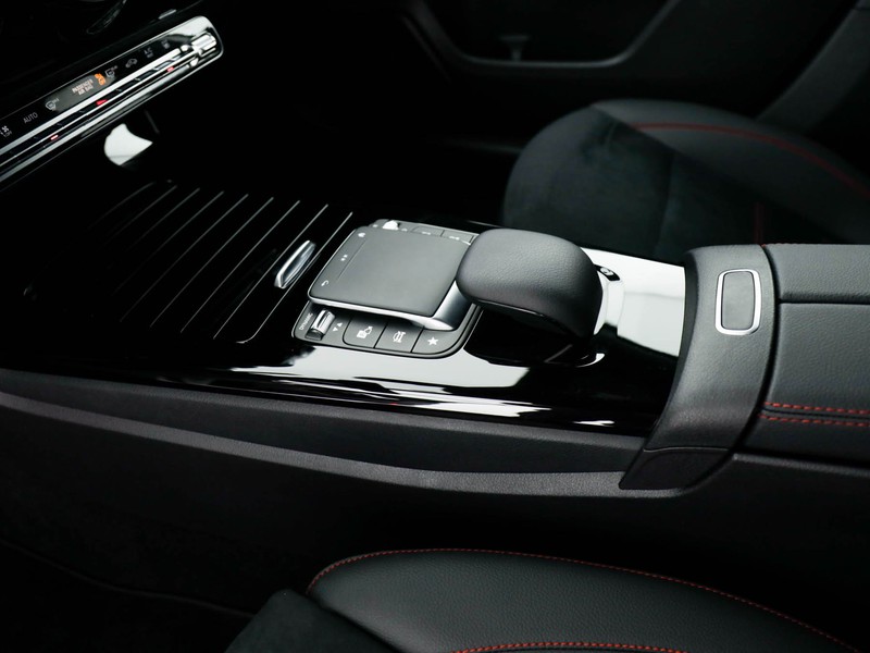 Mercedes Classe A 250 e phev (eq-power) premium auto ibrido bianco
