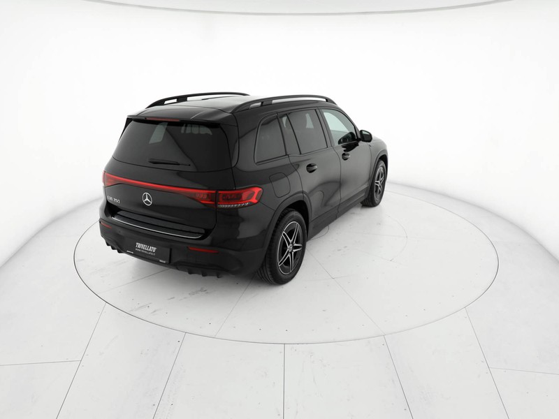 Mercedes EQB 250 premium elettrica nero