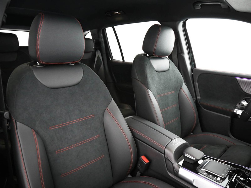 Mercedes EQB 250 premium elettrica nero