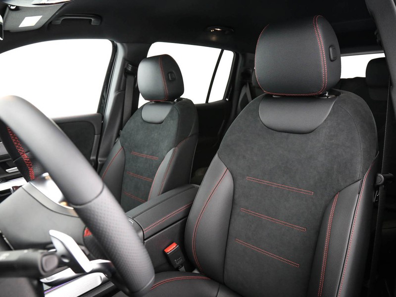 Mercedes EQB 250 premium elettrica nero