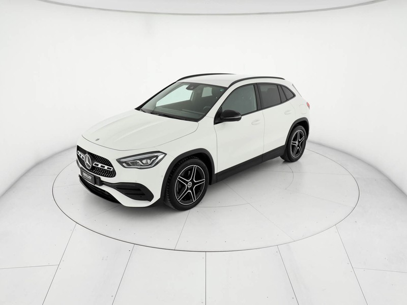 Mercedes GLA 200 d premium 4matic auto diesel bianco