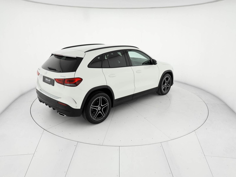 Mercedes GLA 200 d premium 4matic auto diesel bianco