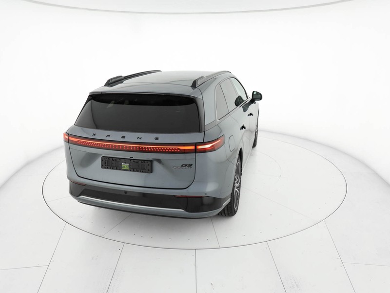XPENG G9 XPENG AWD Perfornance  grigio