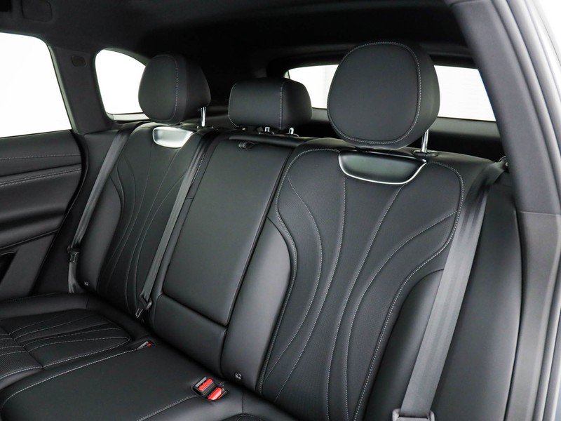 XPENG G9 XPENG AWD Perfornance  grigio