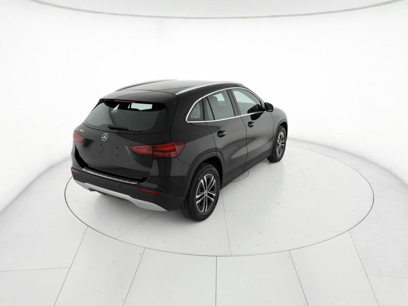 Mercedes GLA 180 d advanced auto diesel nero