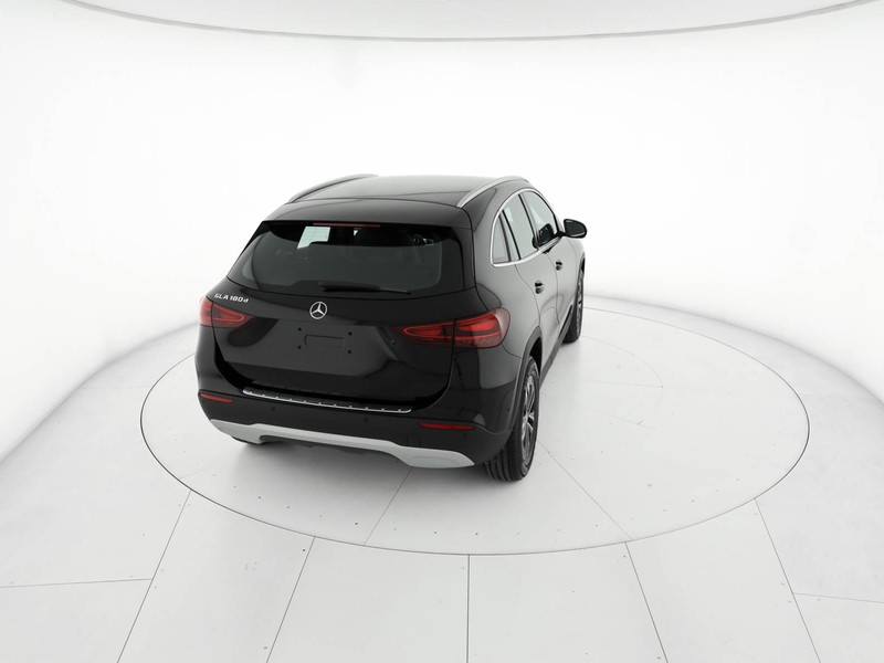 Mercedes GLA 180 d advanced auto diesel nero
