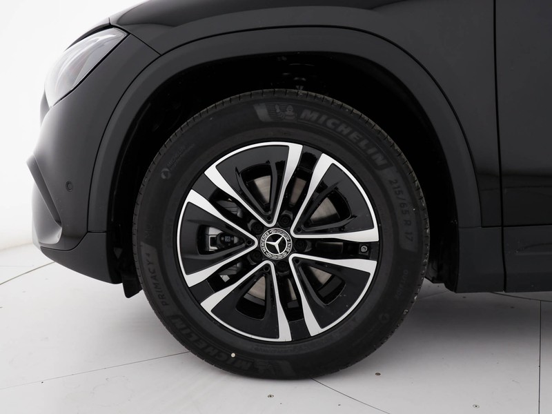 Mercedes GLA 180 d advanced auto diesel nero