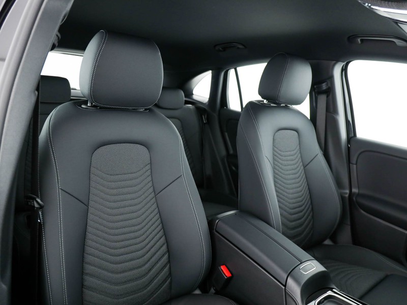 Mercedes GLA 180 d advanced auto diesel nero