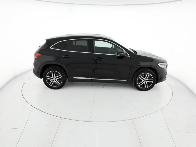 Mercedes GLA 200 sport plus auto