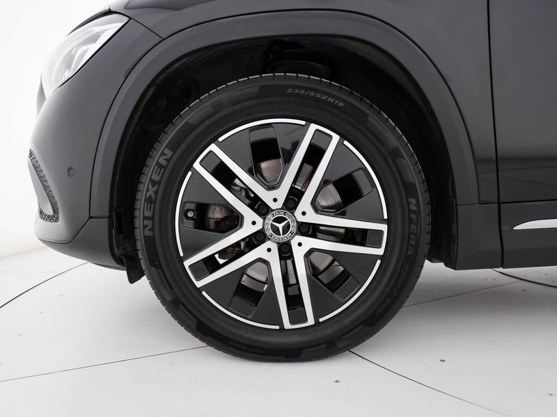 Mercedes GLA 200 sport plus auto