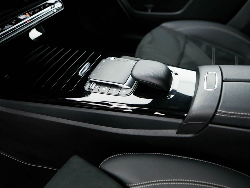 Mercedes Classe A 180 d sport night edition auto diesel nero