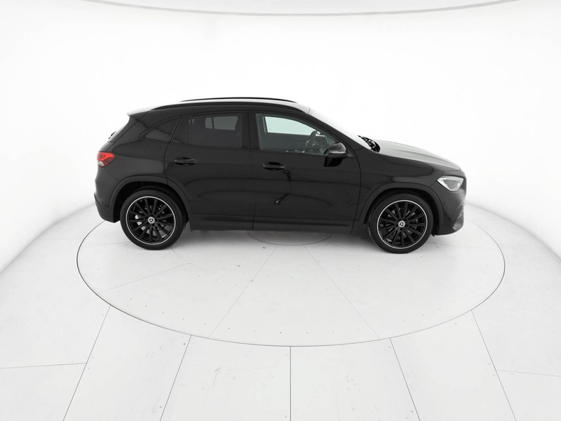 Mercedes GLA 200 d premium auto diesel nero