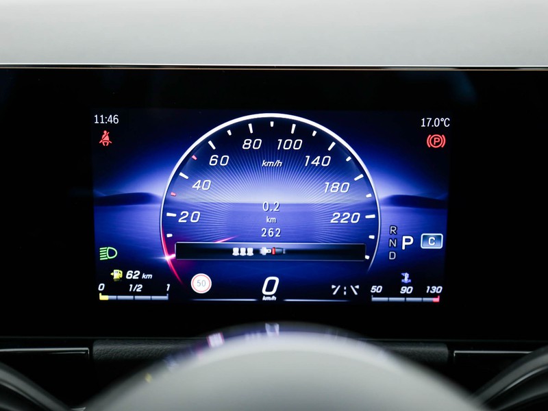 Mercedes GLA 180 d executive auto diesel bianco