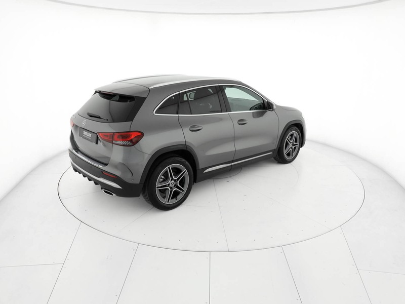 Mercedes GLA 200 d premium auto diesel grigio