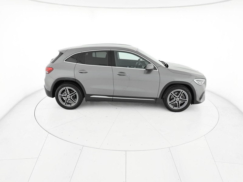 Mercedes GLA 200 d premium auto diesel grigio