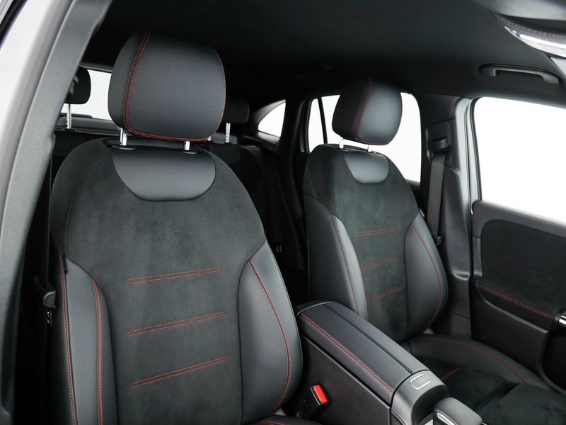 Mercedes GLA 200 d premium auto diesel grigio